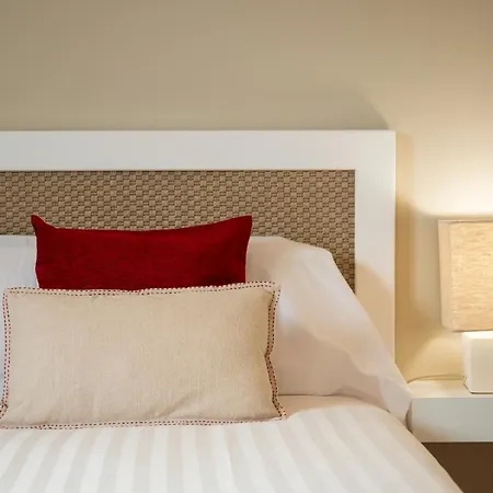Con Piscina Privada, Vistas Y Jardin * Guía de Isora