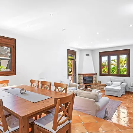 Con Piscina Privada, Vistas Y Jardin * Guía de Isora